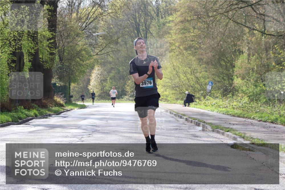 12.04.2026 - 45. Internationalen Wilhelmsburger Insellauf Yannick Fuchs http://msf.ph/oto/9476769 12.04.2026 10:11:15 Laufen 3976, 226 meine-sportfotos.de