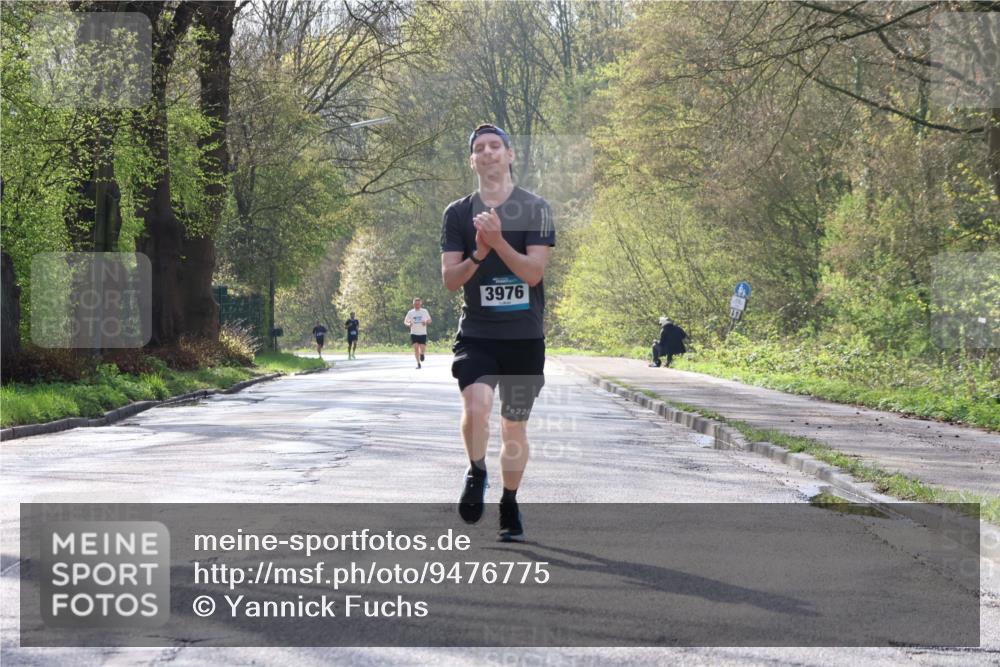 12.04.2026 - 45. Internationalen Wilhelmsburger Insellauf Yannick Fuchs http://msf.ph/oto/9476775 12.04.2026 10:11:15 Laufen 3976, 226 meine-sportfotos.de