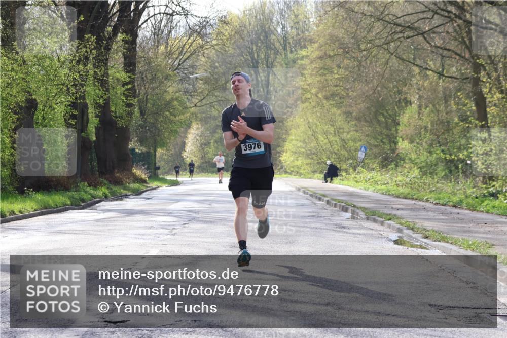 12.04.2026 - 45. Internationalen Wilhelmsburger Insellauf Yannick Fuchs http://msf.ph/oto/9476778 12.04.2026 10:11:16 Laufen 3976 meine-sportfotos.de