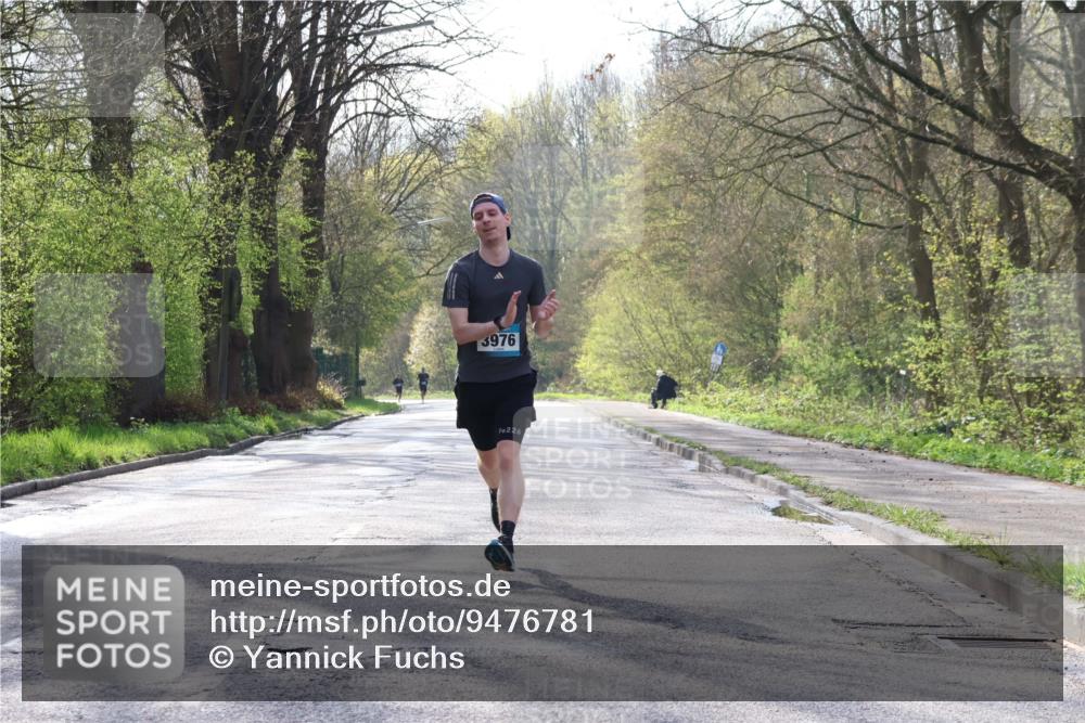 12.04.2026 - 45. Internationalen Wilhelmsburger Insellauf Yannick Fuchs http://msf.ph/oto/9476781 12.04.2026 10:11:16 Laufen 3976, 226 meine-sportfotos.de