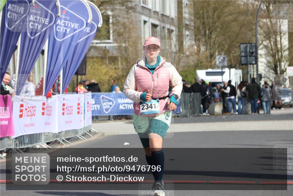 12.04.2026 - 45. Internationalen Wilhelmsburger Insellauf Strokosch-Dieckow http://msf.ph/oto/9476796 12.04.2026 11:35:56 Ziel 2341 meine-sportfotos.de