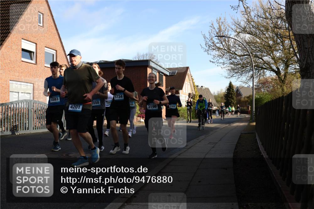 12.04.2026 - 45. Internationalen Wilhelmsburger Insellauf Yannick Fuchs http://msf.ph/oto/9476880 12.04.2026 09:04:09 Laufen 5583, 4201, 5558, 2985, 5734, 505, 3196, 2468 meine-sportfotos.de