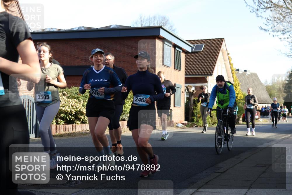 12.04.2026 - 45. Internationalen Wilhelmsburger Insellauf Yannick Fuchs http://msf.ph/oto/9476892 12.04.2026 09:04:10 Laufen 246, 2524, 2468, 3505 meine-sportfotos.de