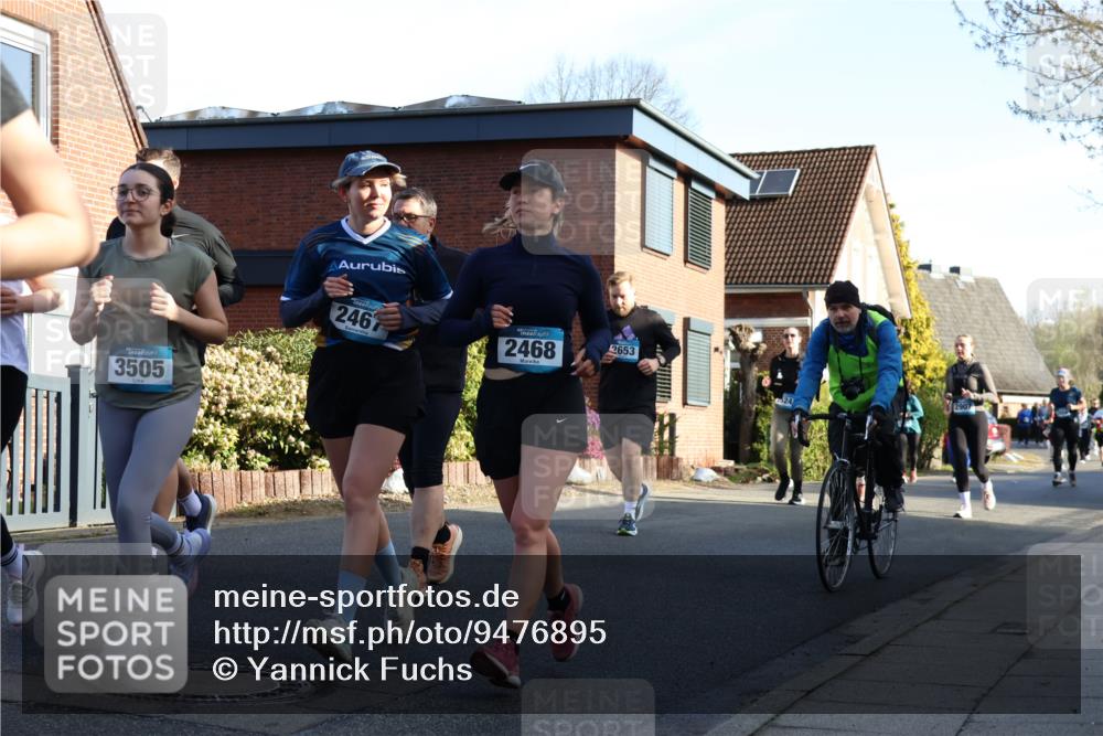 12.04.2026 - 45. Internationalen Wilhelmsburger Insellauf Yannick Fuchs http://msf.ph/oto/9476895 12.04.2026 09:04:10 Laufen 3505, 2467, 2468, 2653 meine-sportfotos.de