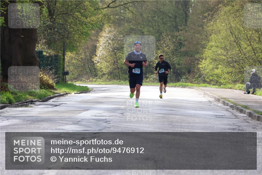 12.04.2026 - 45. Internationalen Wilhelmsburger Insellauf Yannick Fuchs http://msf.ph/oto/9476912 12.04.2026 10:11:40 Laufen 2212, 3208 meine-sportfotos.de