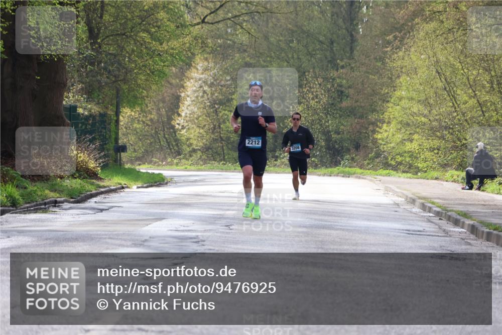 12.04.2026 - 45. Internationalen Wilhelmsburger Insellauf Yannick Fuchs http://msf.ph/oto/9476925 12.04.2026 10:11:40 Laufen 2212, 3208 meine-sportfotos.de