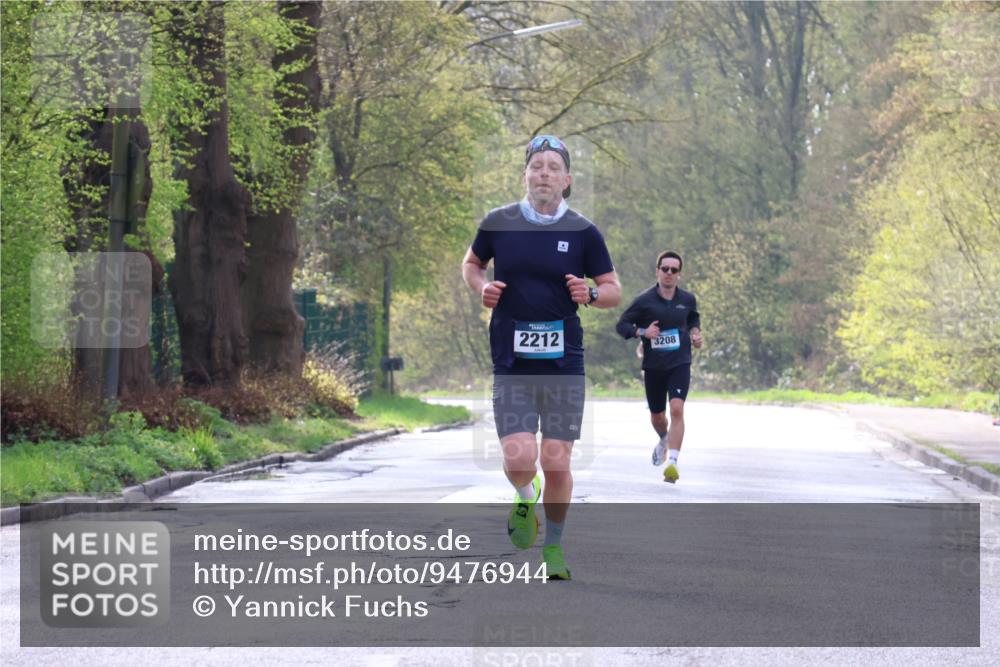 12.04.2026 - 45. Internationalen Wilhelmsburger Insellauf Yannick Fuchs http://msf.ph/oto/9476944 12.04.2026 10:11:46 Laufen 2212, 3208 meine-sportfotos.de