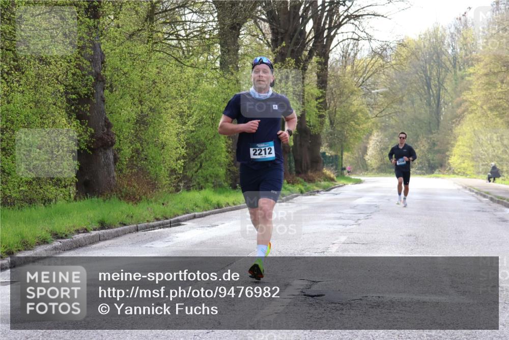 12.04.2026 - 45. Internationalen Wilhelmsburger Insellauf Yannick Fuchs http://msf.ph/oto/9476982 12.04.2026 10:11:49 Laufen 2212 meine-sportfotos.de