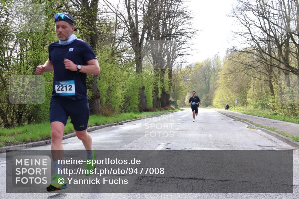 12.04.2026 - 45. Internationalen Wilhelmsburger Insellauf Yannick Fuchs http://msf.ph/oto/9477008 12.04.2026 10:11:50 Laufen 2212 meine-sportfotos.de