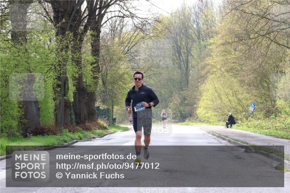 12.04.2026 - 45. Internationalen Wilhelmsburger Insellauf Yannick Fuchs http://msf.ph/oto/9477012 12.04.2026 10:11:52 Laufen 3208 meine-sportfotos.de
