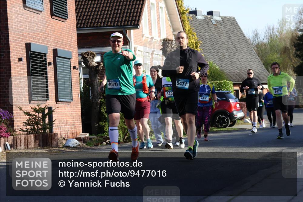 12.04.2026 - 45. Internationalen Wilhelmsburger Insellauf Yannick Fuchs http://msf.ph/oto/9477016 12.04.2026 09:04:22 Laufen 4070, 345, 5471, 3273, 4151, 468, 2471 meine-sportfotos.de