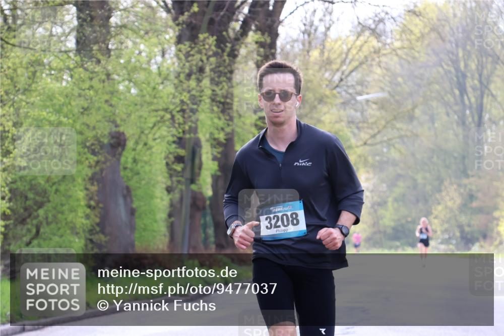 12.04.2026 - 45. Internationalen Wilhelmsburger Insellauf Yannick Fuchs http://msf.ph/oto/9477037 12.04.2026 10:11:54 Laufen 3208, 7 meine-sportfotos.de