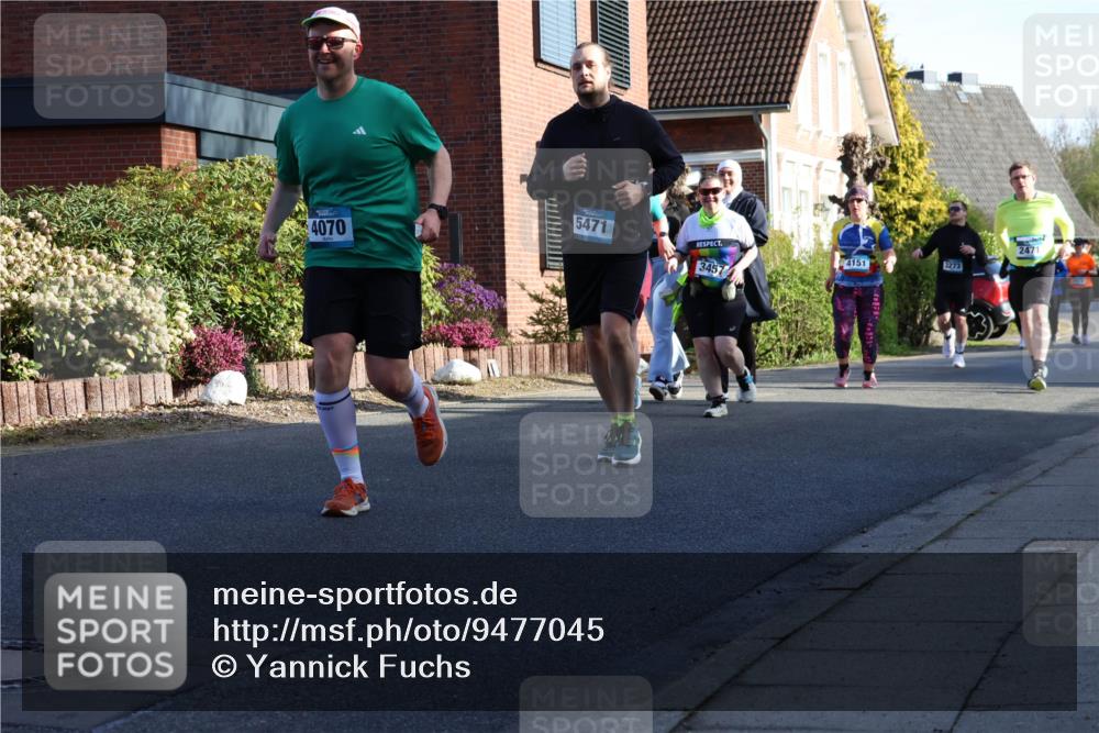 12.04.2026 - 45. Internationalen Wilhelmsburger Insellauf Yannick Fuchs http://msf.ph/oto/9477045 12.04.2026 09:04:24 Laufen 4070, 5471, 2471, 4151, 3273, 3457 meine-sportfotos.de