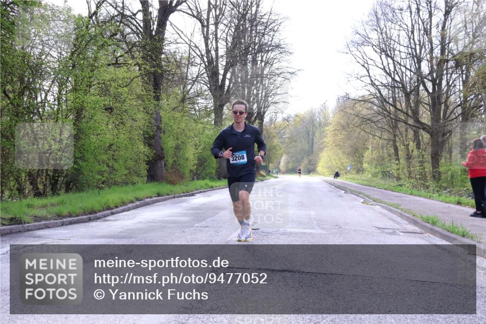 12.04.2026 - 45. Internationalen Wilhelmsburger Insellauf Yannick Fuchs http://msf.ph/oto/9477052 12.04.2026 10:11:54 Laufen 3208 meine-sportfotos.de