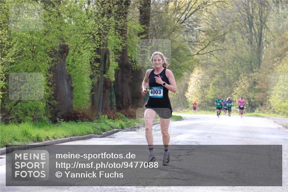 12.04.2026 - 45. Internationalen Wilhelmsburger Insellauf Yannick Fuchs http://msf.ph/oto/9477088 12.04.2026 10:12:09 Laufen 4003 meine-sportfotos.de