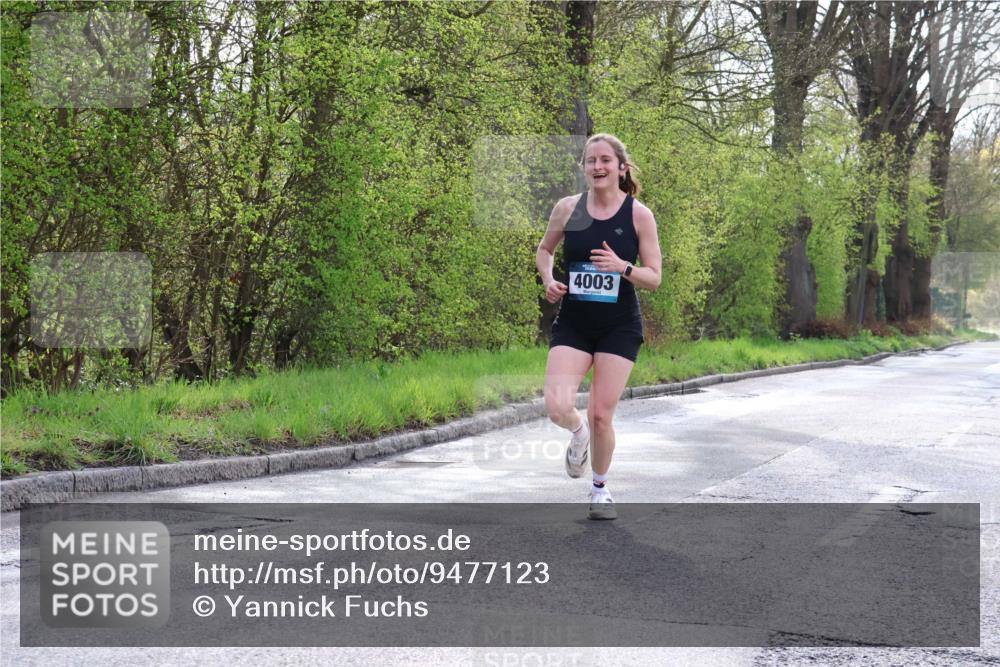 12.04.2026 - 45. Internationalen Wilhelmsburger Insellauf Yannick Fuchs http://msf.ph/oto/9477123 12.04.2026 10:12:11 Laufen 4003 meine-sportfotos.de