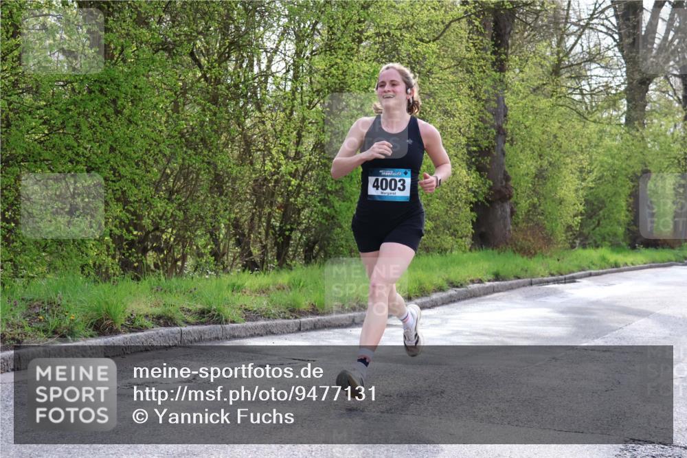 12.04.2026 - 45. Internationalen Wilhelmsburger Insellauf Yannick Fuchs http://msf.ph/oto/9477131 12.04.2026 10:12:11 Laufen 4003 meine-sportfotos.de
