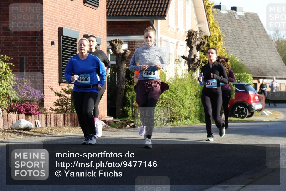 12.04.2026 - 45. Internationalen Wilhelmsburger Insellauf Yannick Fuchs http://msf.ph/oto/9477146 12.04.2026 09:04:34 Laufen 4688, 4685, 3371 meine-sportfotos.de