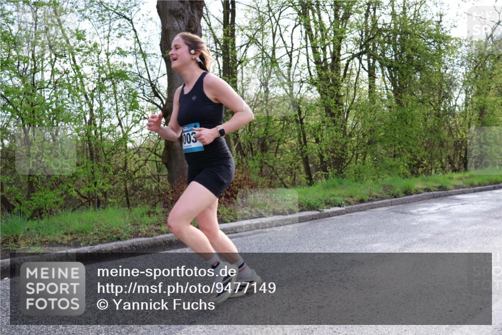 12.04.2026 - 45. Internationalen Wilhelmsburger Insellauf Yannick Fuchs http://msf.ph/oto/9477149 12.04.2026 10:12:13 Laufen 003 meine-sportfotos.de