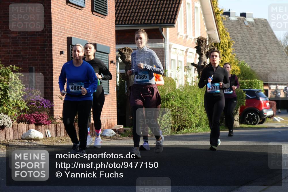 12.04.2026 - 45. Internationalen Wilhelmsburger Insellauf Yannick Fuchs http://msf.ph/oto/9477150 12.04.2026 09:04:34 Laufen 4688, 4685, 5371, 444 meine-sportfotos.de
