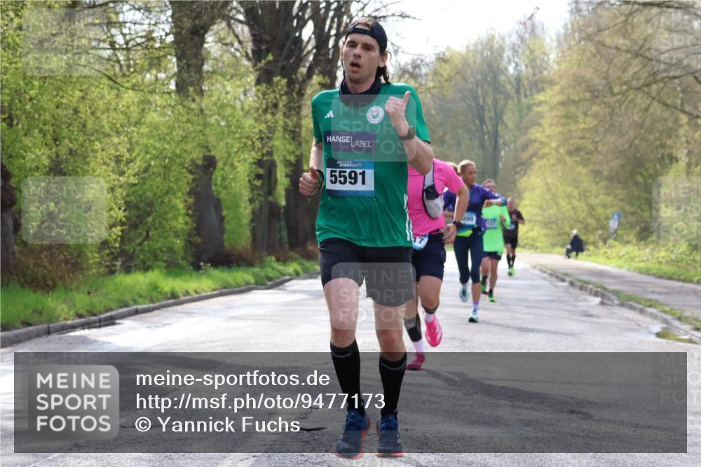 12.04.2026 - 45. Internationalen Wilhelmsburger Insellauf Yannick Fuchs http://msf.ph/oto/9477173 12.04.2026 10:12:34 Laufen 5591, 099 meine-sportfotos.de