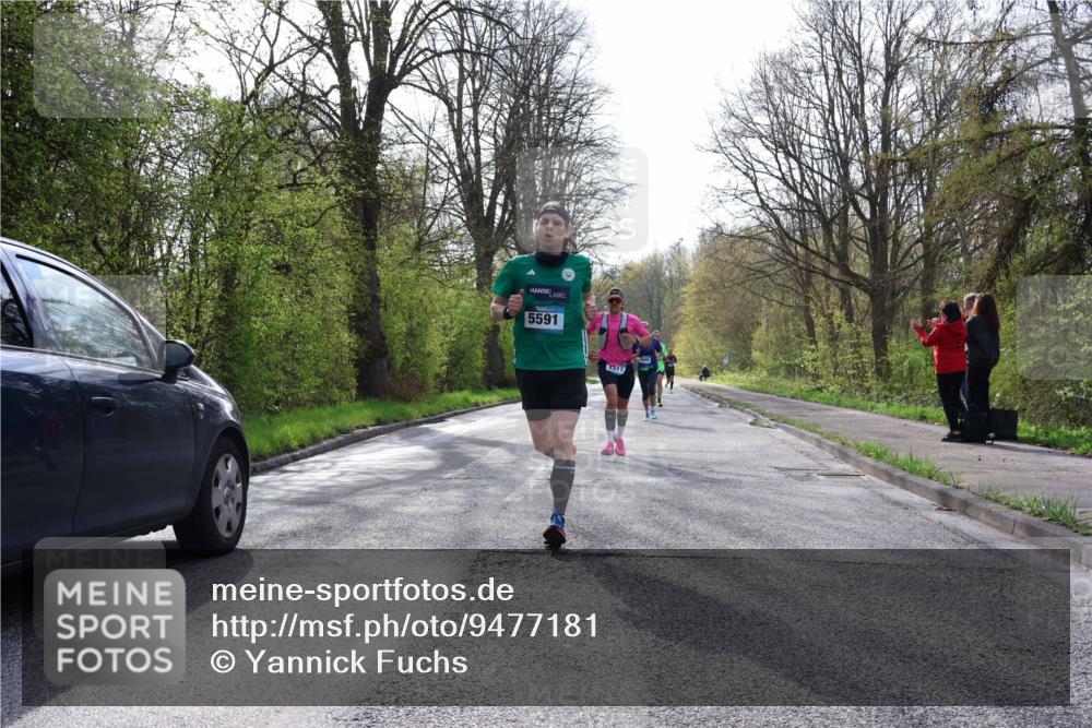 12.04.2026 - 45. Internationalen Wilhelmsburger Insellauf Yannick Fuchs http://msf.ph/oto/9477181 12.04.2026 10:12:34 Laufen 5591, 3317 meine-sportfotos.de