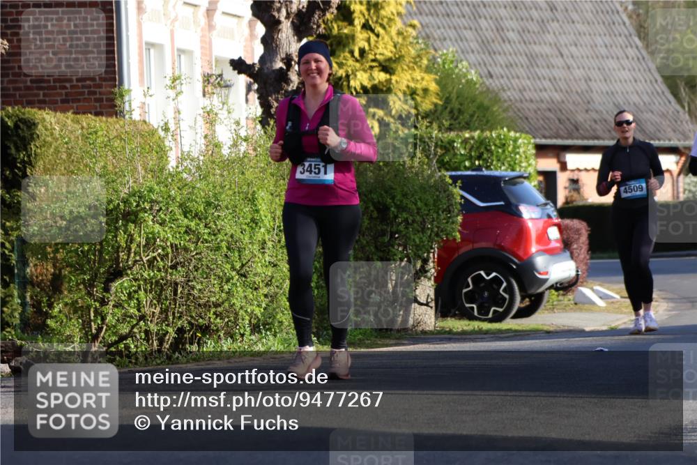 12.04.2026 - 45. Internationalen Wilhelmsburger Insellauf Yannick Fuchs http://msf.ph/oto/9477267 12.04.2026 09:04:50 Laufen 3451, 4509 meine-sportfotos.de