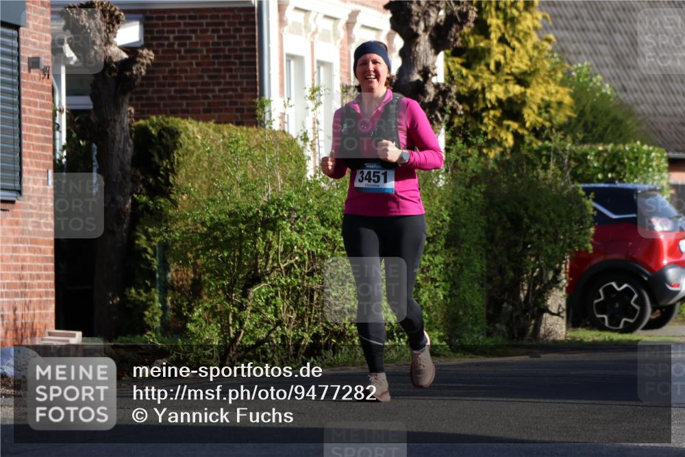 12.04.2026 - 45. Internationalen Wilhelmsburger Insellauf Yannick Fuchs http://msf.ph/oto/9477282 12.04.2026 09:04:51 Laufen 3451 meine-sportfotos.de