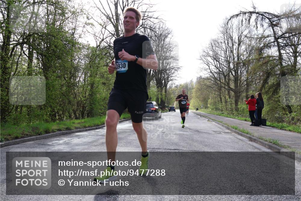 12.04.2026 - 45. Internationalen Wilhelmsburger Insellauf Yannick Fuchs http://msf.ph/oto/9477288 12.04.2026 10:12:43 Laufen 3930, 226, 5507 meine-sportfotos.de