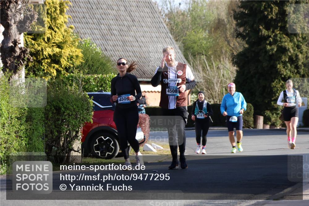 12.04.2026 - 45. Internationalen Wilhelmsburger Insellauf Yannick Fuchs http://msf.ph/oto/9477295 12.04.2026 09:04:52 Laufen 4509, 4508, 559, 2693, 3543 meine-sportfotos.de