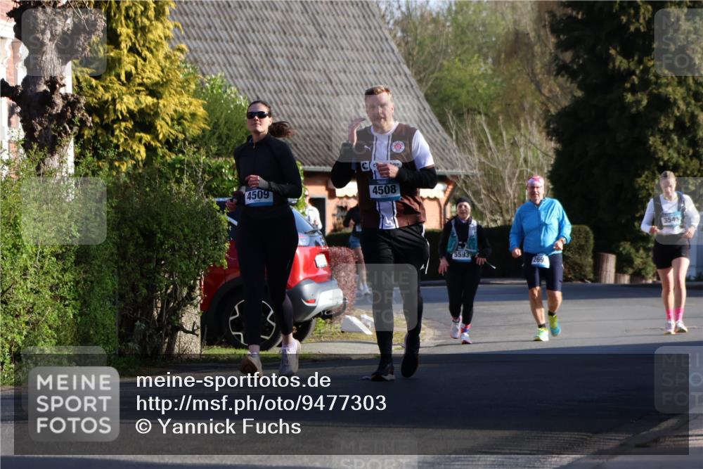 12.04.2026 - 45. Internationalen Wilhelmsburger Insellauf Yannick Fuchs http://msf.ph/oto/9477303 12.04.2026 09:04:53 Laufen 4509, 4508, 5593, 269, 3543 meine-sportfotos.de