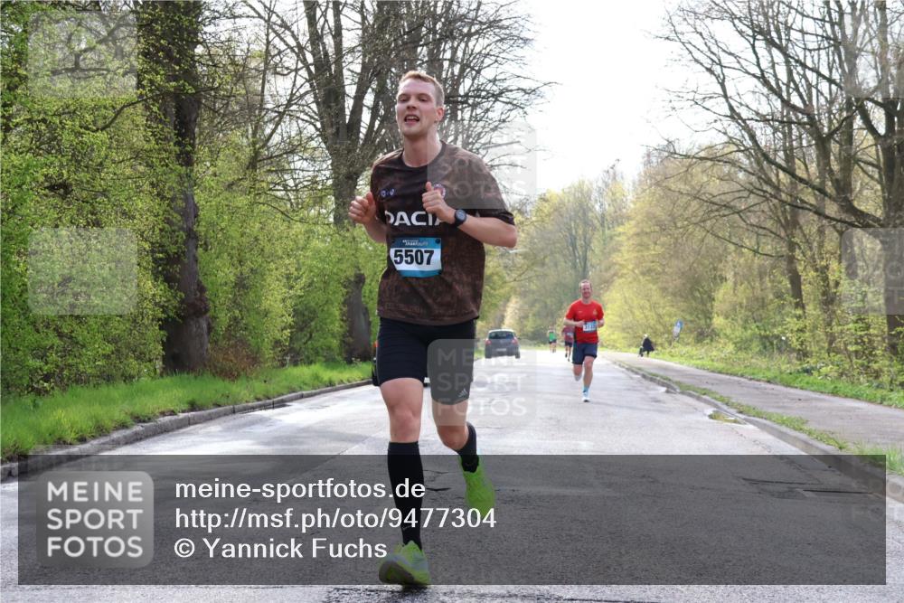 12.04.2026 - 45. Internationalen Wilhelmsburger Insellauf Yannick Fuchs http://msf.ph/oto/9477304 12.04.2026 10:12:45 Laufen 5507, 3137 meine-sportfotos.de