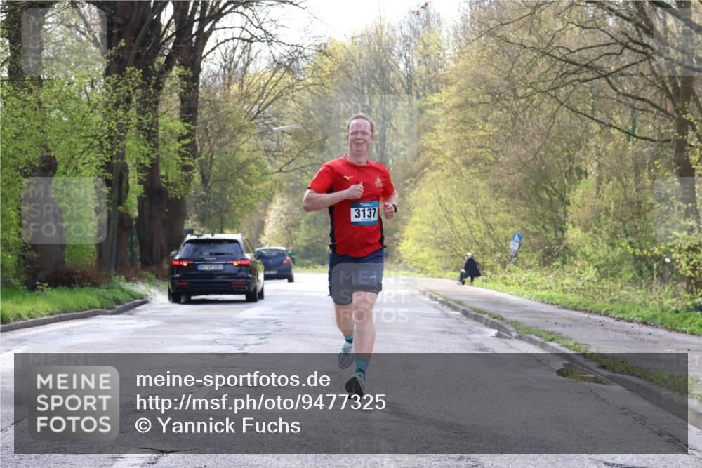 12.04.2026 - 45. Internationalen Wilhelmsburger Insellauf Yannick Fuchs http://msf.ph/oto/9477325 12.04.2026 10:12:47 Laufen 3137 meine-sportfotos.de