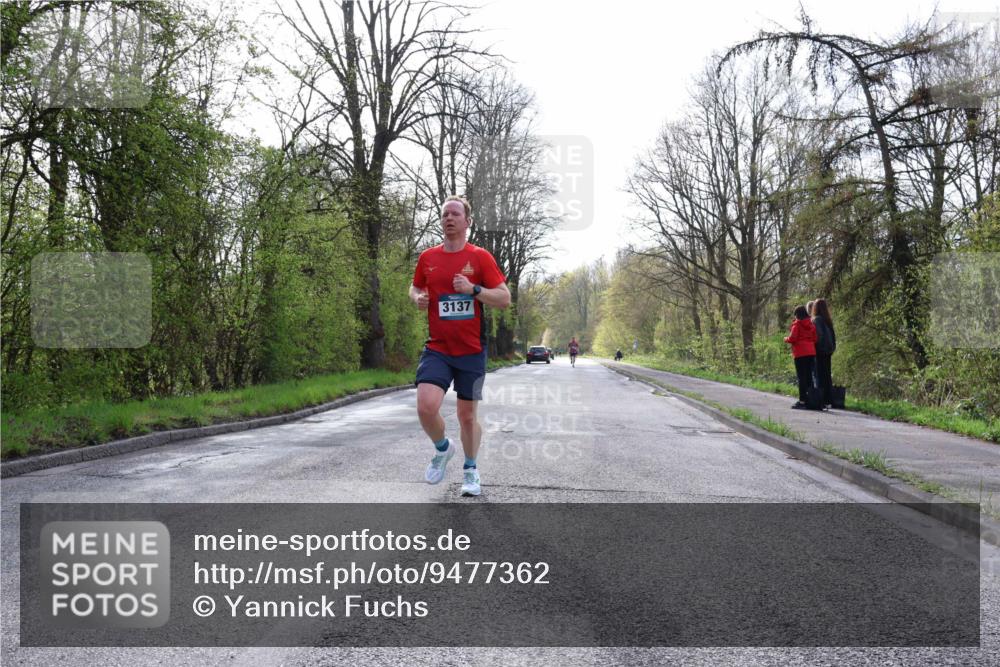 12.04.2026 - 45. Internationalen Wilhelmsburger Insellauf Yannick Fuchs http://msf.ph/oto/9477362 12.04.2026 10:12:50 Laufen 3137 meine-sportfotos.de