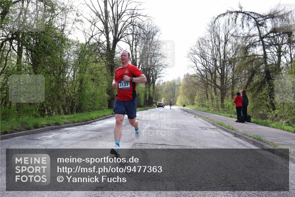 12.04.2026 - 45. Internationalen Wilhelmsburger Insellauf Yannick Fuchs http://msf.ph/oto/9477363 12.04.2026 10:12:50 Laufen 3137 meine-sportfotos.de