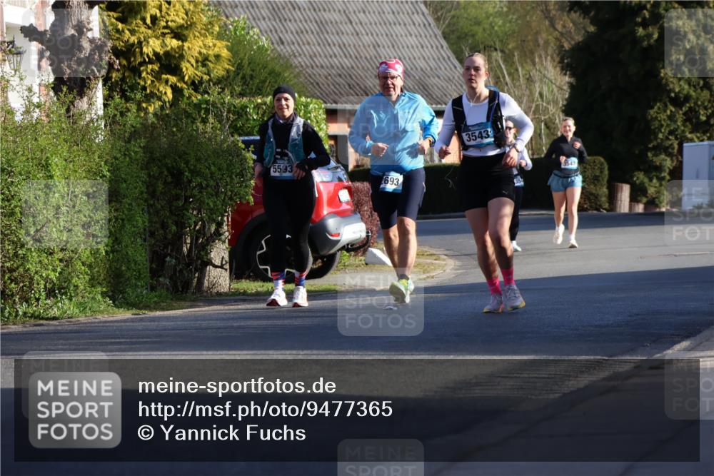 12.04.2026 - 45. Internationalen Wilhelmsburger Insellauf Yannick Fuchs http://msf.ph/oto/9477365 12.04.2026 09:05:00 Laufen 5593, 693, 3543, 354, 3549 meine-sportfotos.de