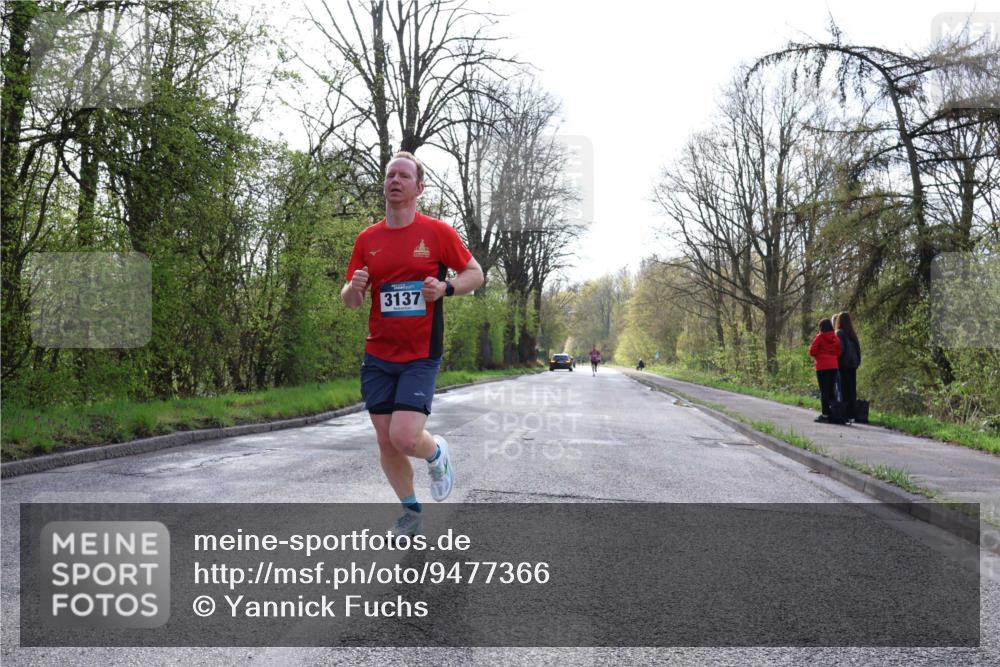 12.04.2026 - 45. Internationalen Wilhelmsburger Insellauf Yannick Fuchs http://msf.ph/oto/9477366 12.04.2026 10:12:50 Laufen 3137 meine-sportfotos.de
