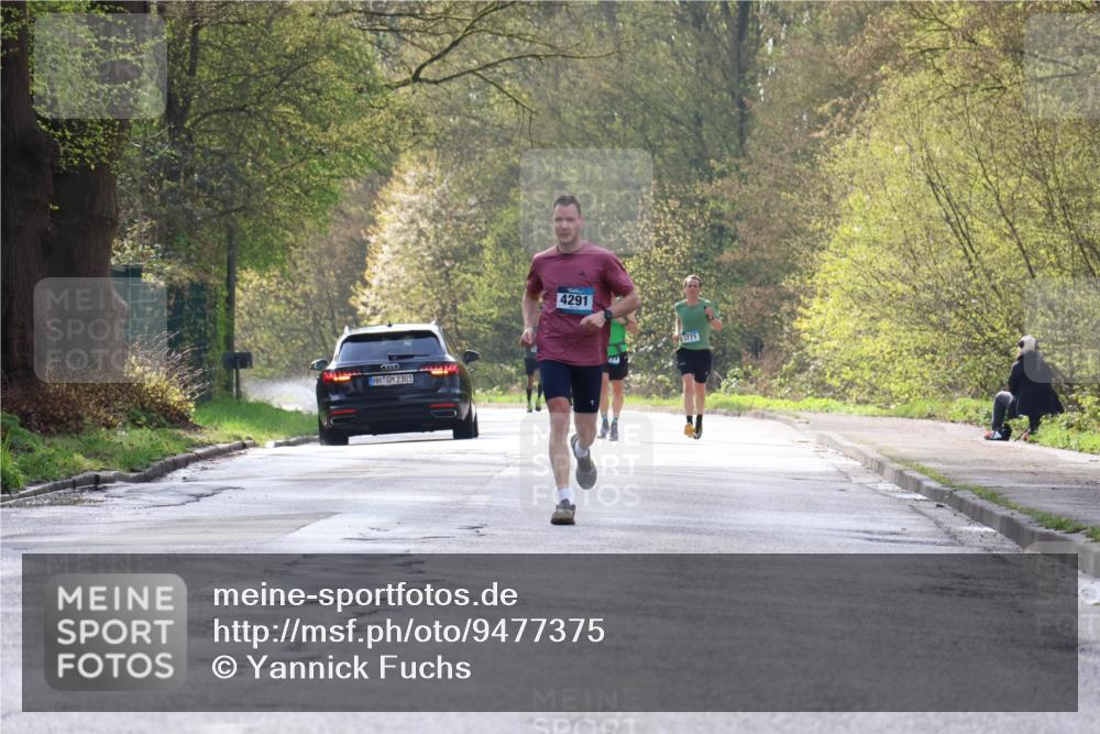 12.04.2026 - 45. Internationalen Wilhelmsburger Insellauf Yannick Fuchs http://msf.ph/oto/9477375 12.04.2026 10:12:52 Laufen 3330, 2301, 4291, 3771 meine-sportfotos.de