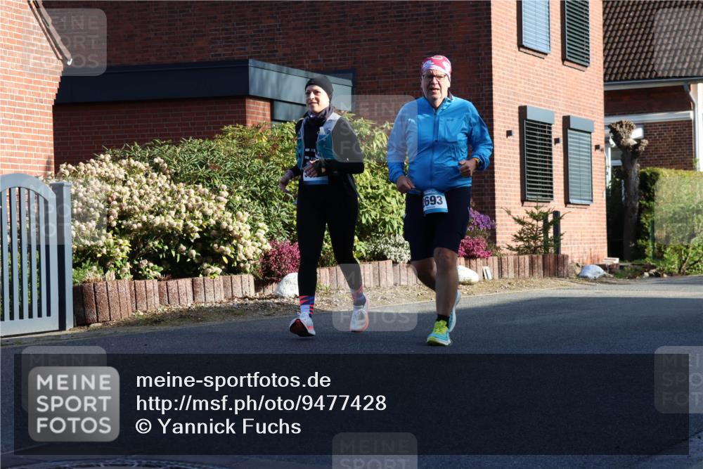 12.04.2026 - 45. Internationalen Wilhelmsburger Insellauf Yannick Fuchs http://msf.ph/oto/9477428 12.04.2026 09:05:09 Laufen 693 meine-sportfotos.de