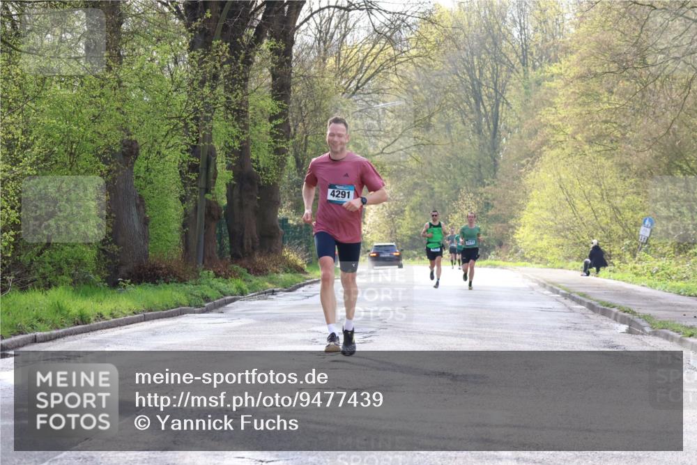 12.04.2026 - 45. Internationalen Wilhelmsburger Insellauf Yannick Fuchs http://msf.ph/oto/9477439 12.04.2026 10:12:58 Laufen 4291, 1771 meine-sportfotos.de
