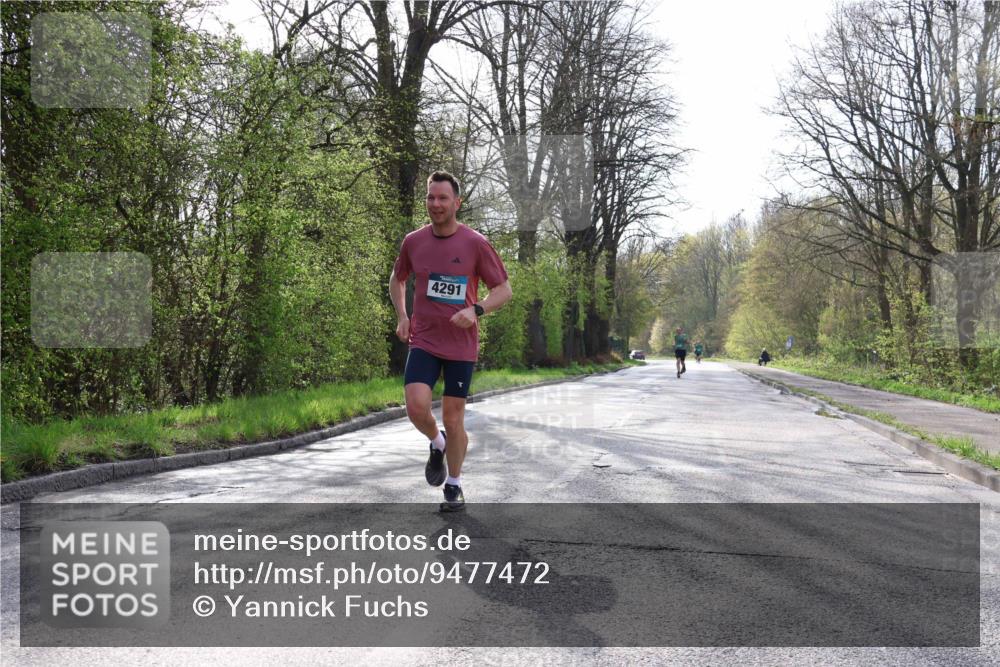 12.04.2026 - 45. Internationalen Wilhelmsburger Insellauf Yannick Fuchs http://msf.ph/oto/9477472 12.04.2026 10:13:02 Laufen 4291 meine-sportfotos.de
