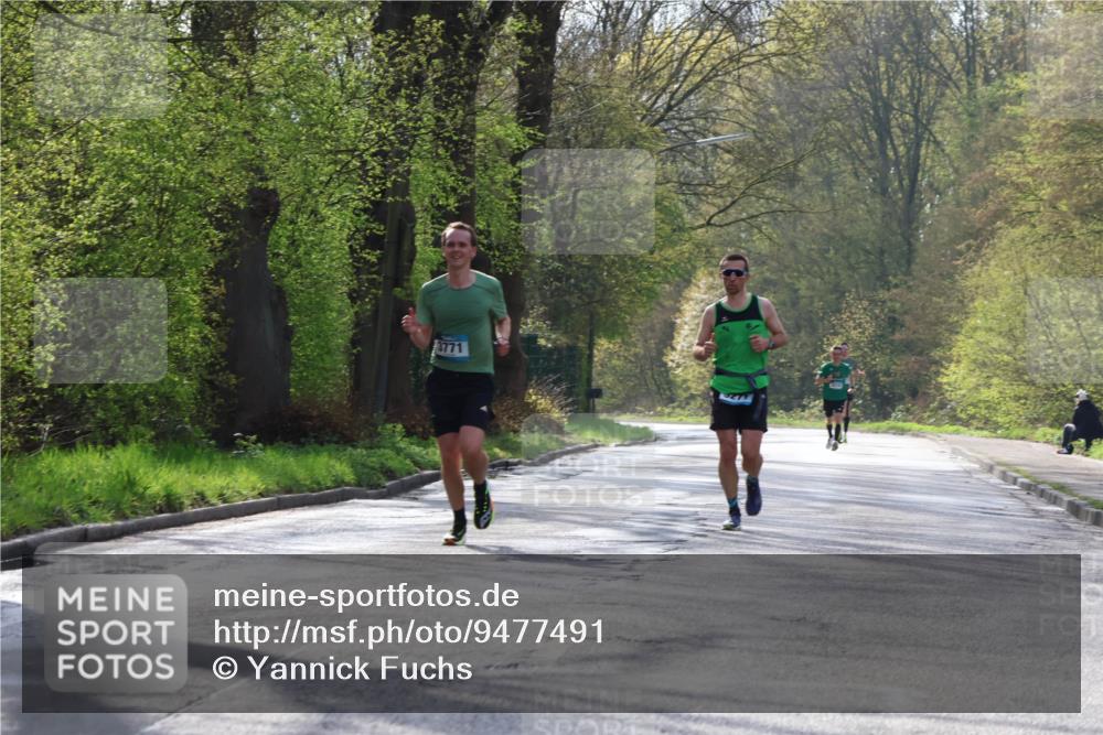 12.04.2026 - 45. Internationalen Wilhelmsburger Insellauf Yannick Fuchs http://msf.ph/oto/9477491 12.04.2026 10:13:06 Laufen  meine-sportfotos.de