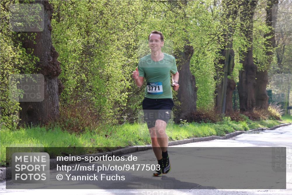 12.04.2026 - 45. Internationalen Wilhelmsburger Insellauf Yannick Fuchs http://msf.ph/oto/9477503 12.04.2026 10:13:08 Laufen 3771 meine-sportfotos.de
