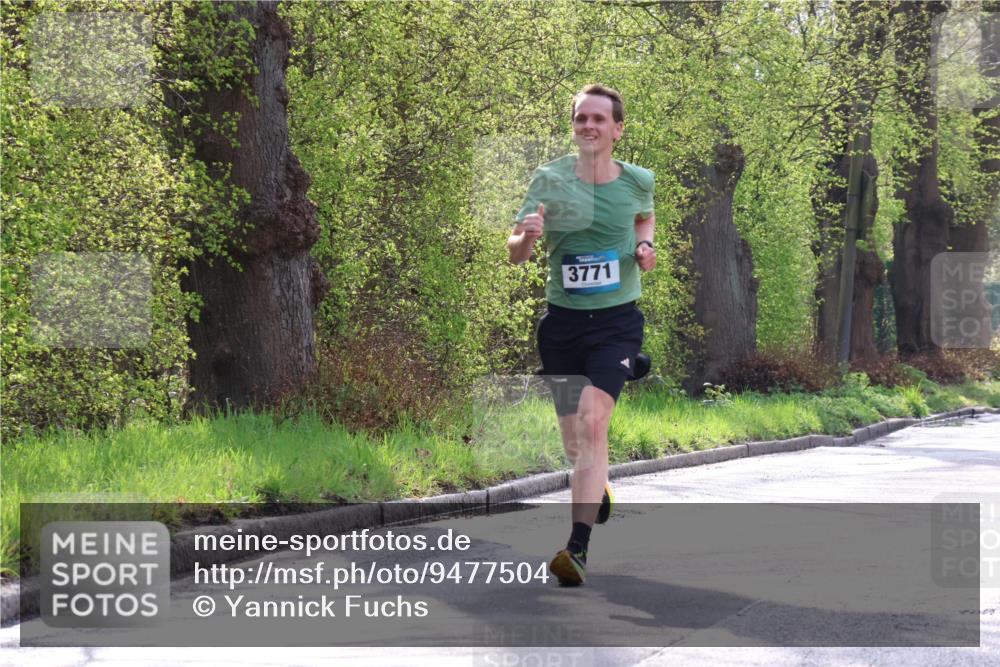12.04.2026 - 45. Internationalen Wilhelmsburger Insellauf Yannick Fuchs http://msf.ph/oto/9477504 12.04.2026 10:13:08 Laufen 3771 meine-sportfotos.de
