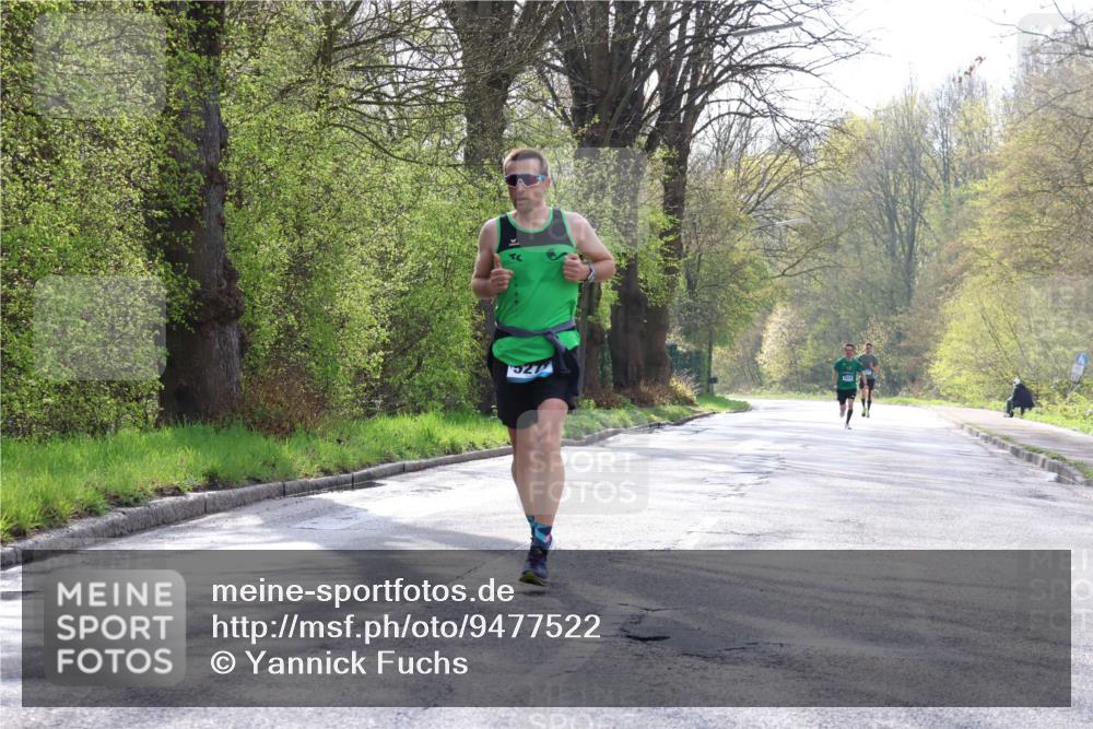 12.04.2026 - 45. Internationalen Wilhelmsburger Insellauf Yannick Fuchs http://msf.ph/oto/9477522 12.04.2026 10:13:11 Laufen  meine-sportfotos.de