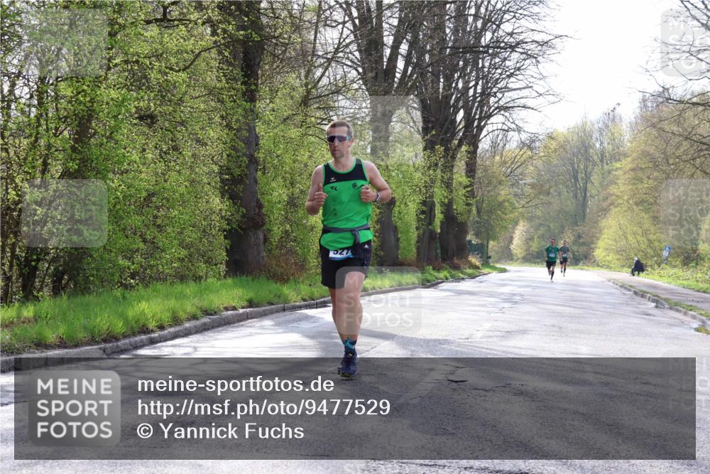 12.04.2026 - 45. Internationalen Wilhelmsburger Insellauf Yannick Fuchs http://msf.ph/oto/9477529 12.04.2026 10:13:12 Laufen  meine-sportfotos.de