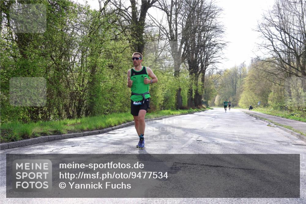 12.04.2026 - 45. Internationalen Wilhelmsburger Insellauf Yannick Fuchs http://msf.ph/oto/9477534 12.04.2026 10:13:12 Laufen  meine-sportfotos.de