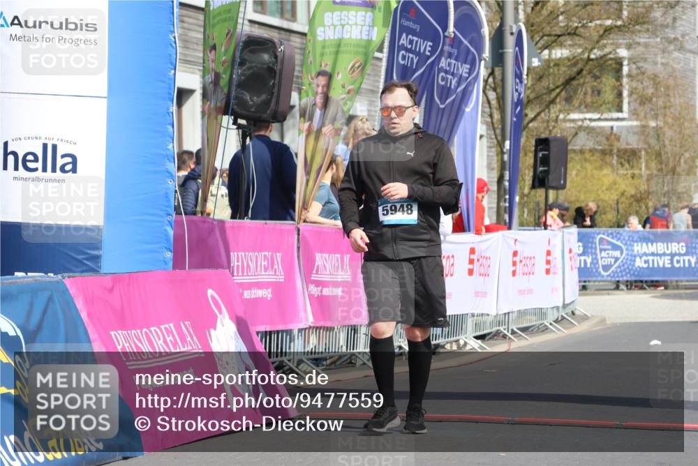 12.04.2026 - 45. Internationalen Wilhelmsburger Insellauf Strokosch-Dieckow http://msf.ph/oto/9477559 12.04.2026 11:38:35 Ziel 5948 meine-sportfotos.de