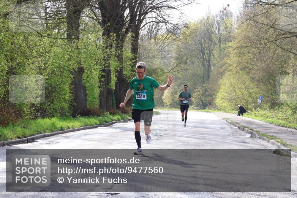 12.04.2026 - 45. Internationalen Wilhelmsburger Insellauf Yannick Fuchs http://msf.ph/oto/9477560 12.04.2026 10:13:20 Laufen 2010, 5237 meine-sportfotos.de