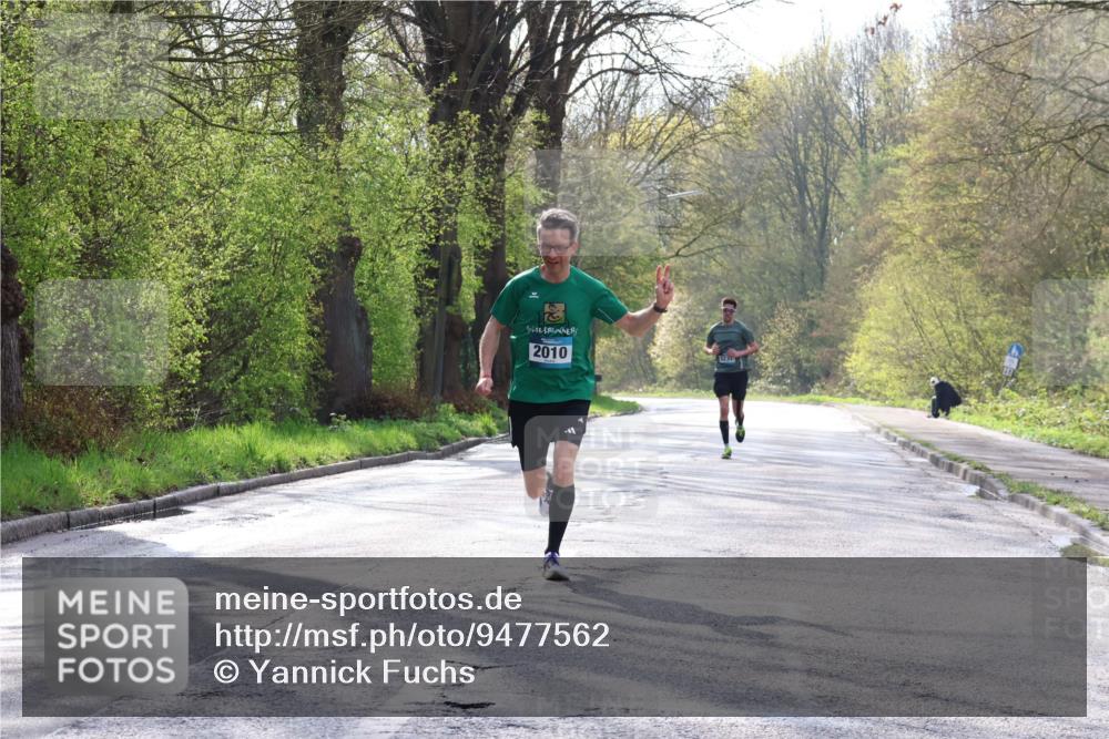 12.04.2026 - 45. Internationalen Wilhelmsburger Insellauf Yannick Fuchs http://msf.ph/oto/9477562 12.04.2026 10:13:21 Laufen 2010, 5237 meine-sportfotos.de